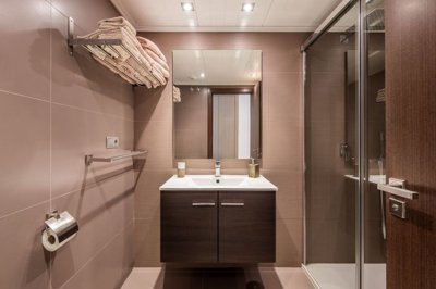 1447-517535-78d1f4f8b6655591b02d22fabb36a692d