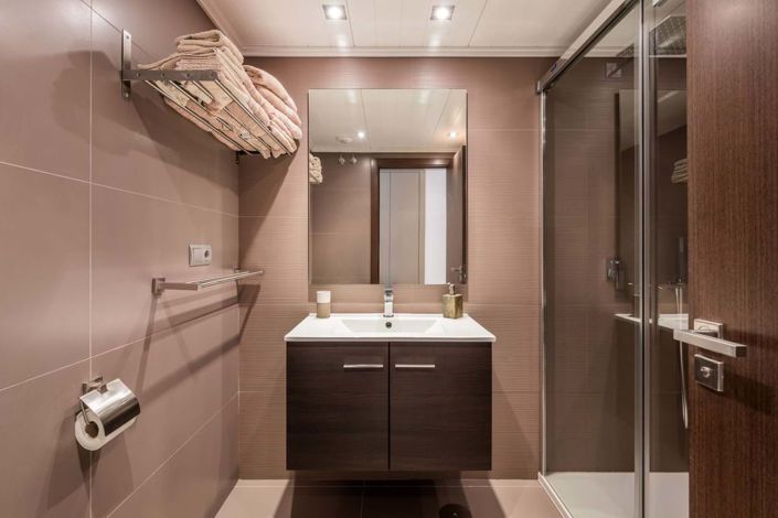 Image No.16-2 Bed Apartment for sale