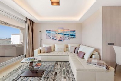 1447-517535-78d1f4f8b6655591b02d22fabb36a692d