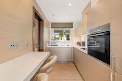 1447-517535-78d1f4f8b6655591b02d22fabb36a692d