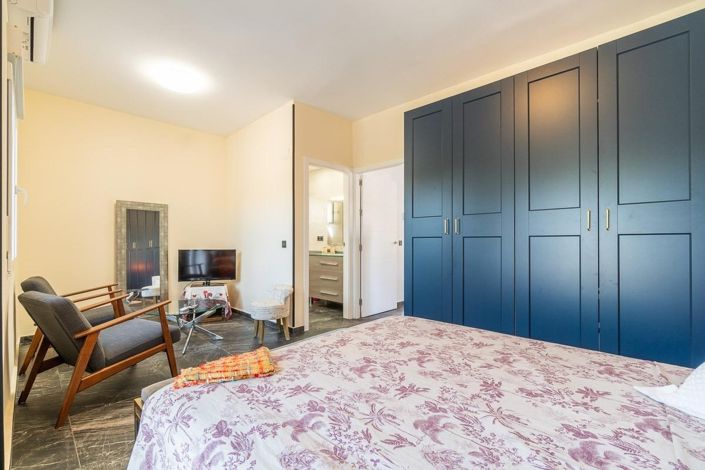 Image No.13-2 Bed Villa for sale