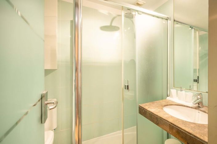 Image No.12-3 Bed Apartment for sale