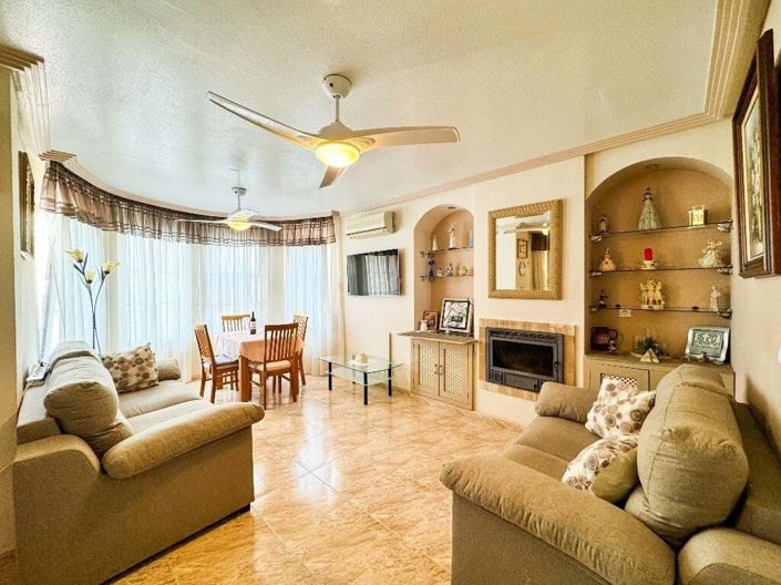 Image No.4-3 Bed Villa for sale