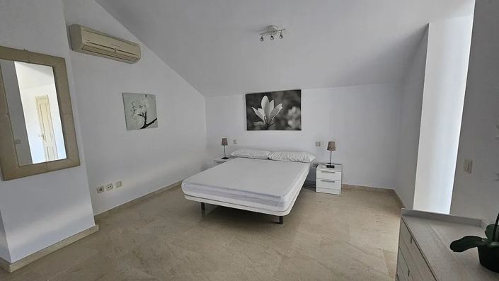 Image No.19-3 Bed Apartment for sale