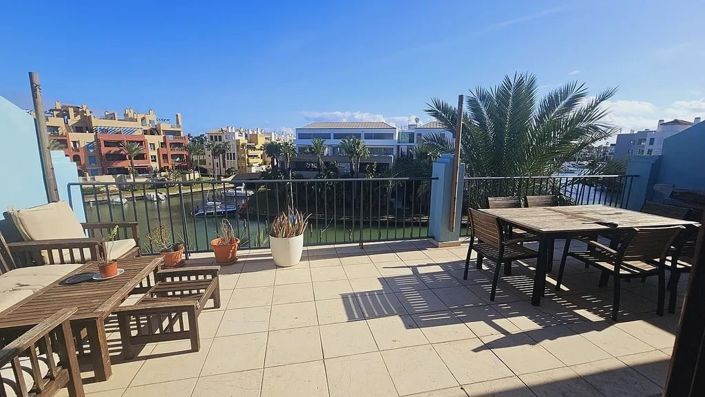 Image No.25-3 Bed Apartment for sale