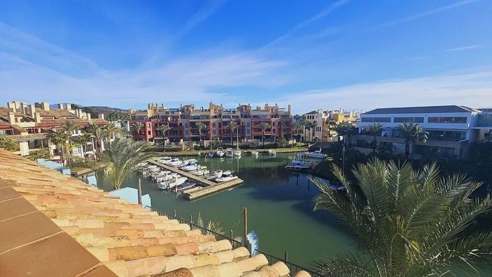 Image No.28-3 Bed Apartment for sale