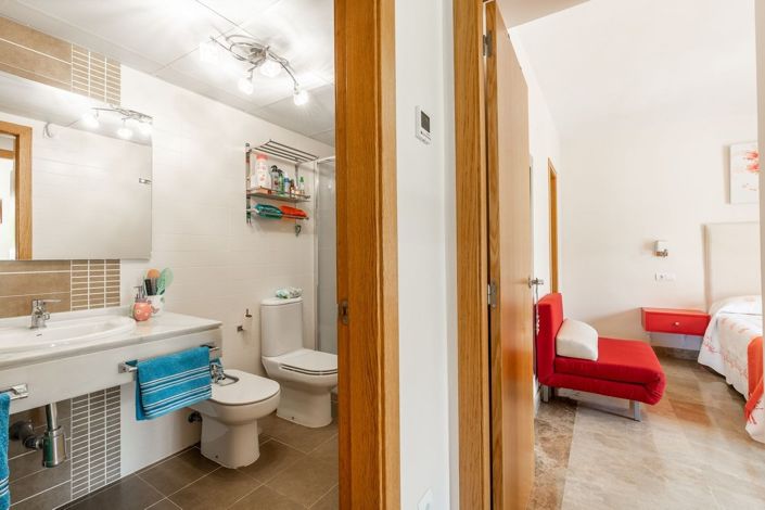 Image No.14-2 Bed Apartment for sale