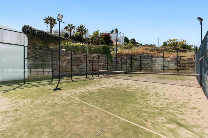 Image No.20-2 Bed Apartment for sale