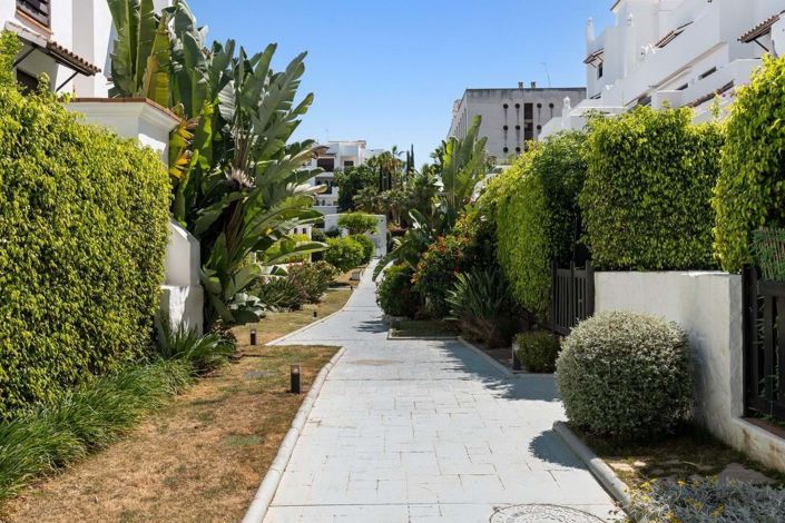 Image No.21-2 Bed Apartment for sale