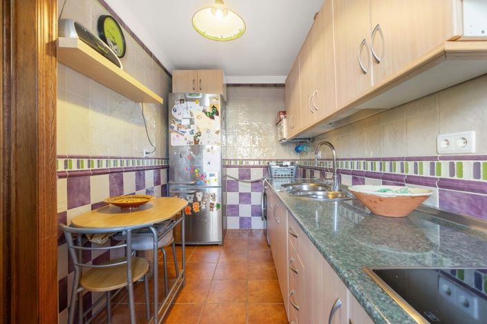 Image No.12-3 Bed Apartment for sale