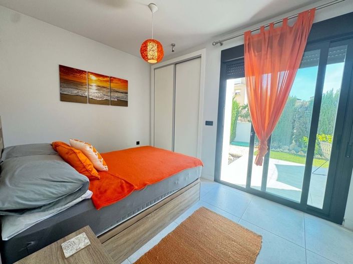 Image No.14-2 Bed Villa for sale