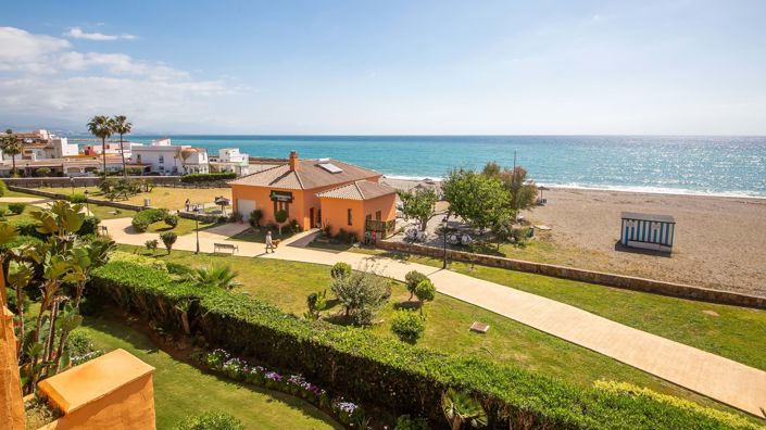 Image No.27-3 Bed Apartment for sale