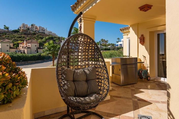 Image No.8-2 Bed Apartment for sale