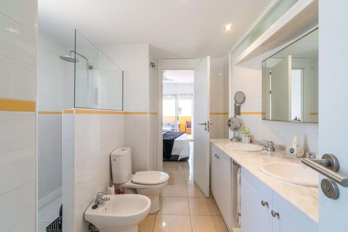 Image No.31-2 Bed Apartment for sale