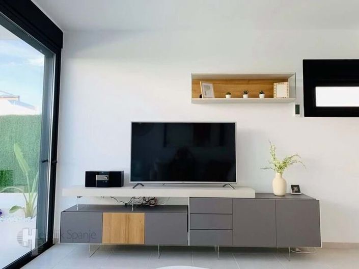 Image No.10-3 Bed Villa for sale