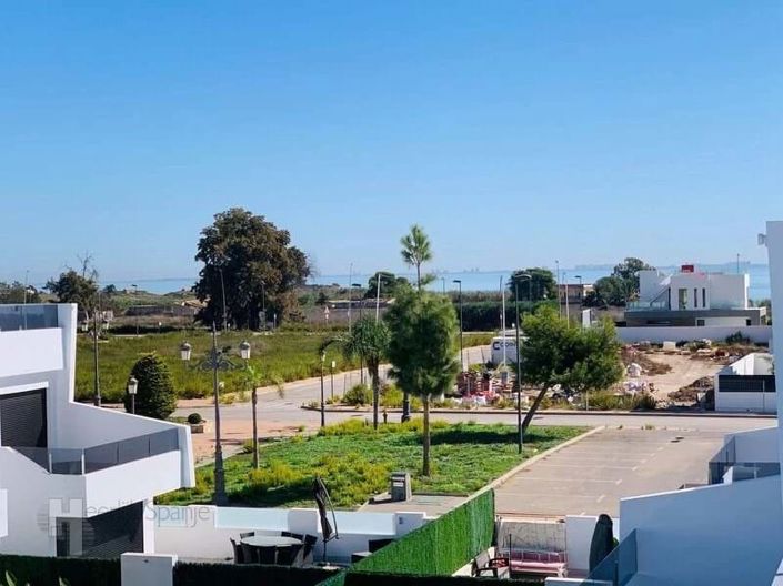 Image No.19-3 Bed Villa for sale