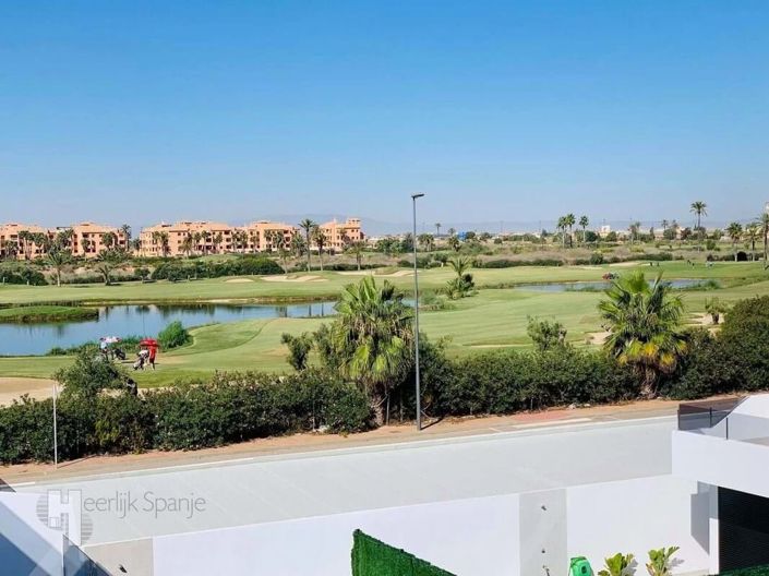 Image No.20-3 Bed Villa for sale