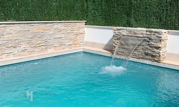 Image No.3-3 Bed Villa for sale