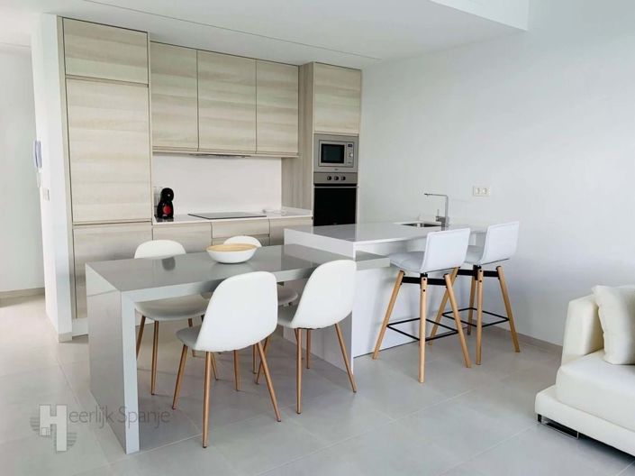 Image No.8-3 Bed Villa for sale