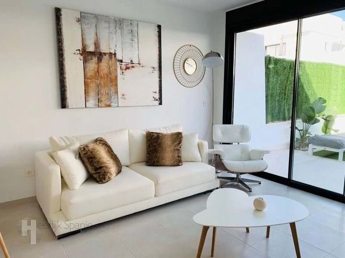 Image No.9-3 Bed Villa for sale