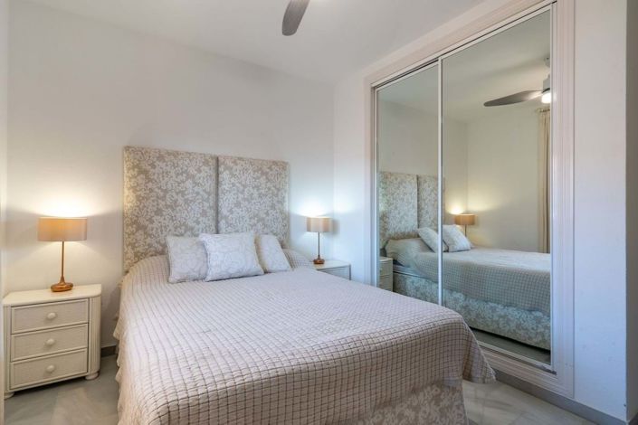 Image No.12-2 Bed Apartment for sale