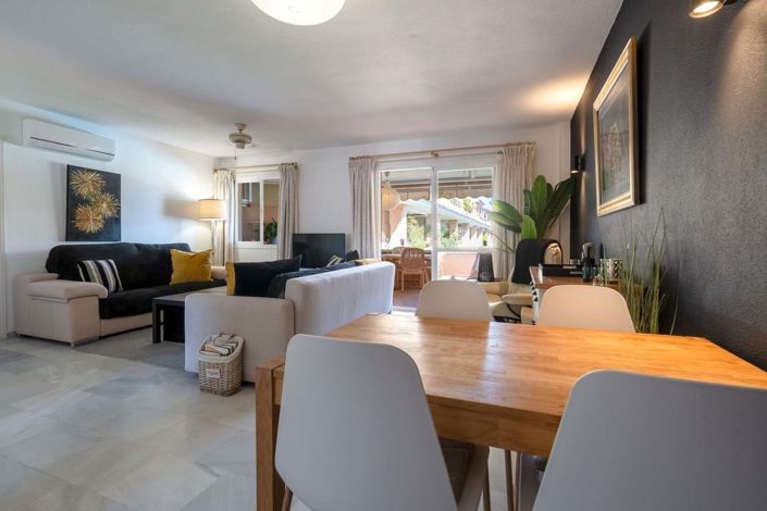 Image No.8-2 Bed Apartment for sale