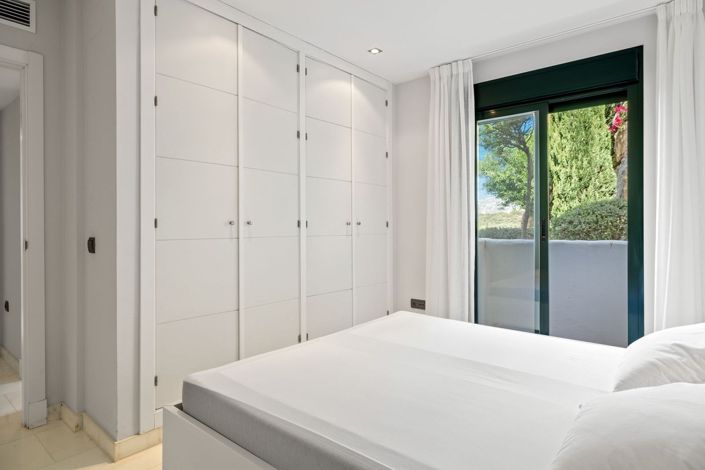 Image No.12-2 Bed Apartment for sale