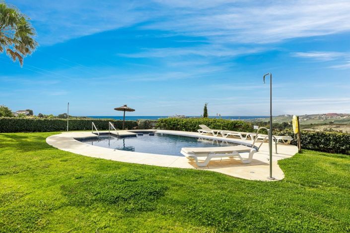 Image No.20-2 Bed Apartment for sale