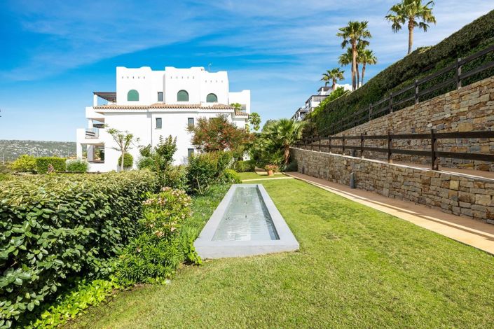 Image No.24-2 Bed Apartment for sale