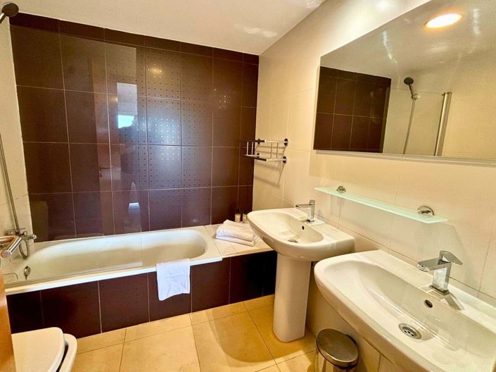 Image No.11-2 Bed Apartment for sale