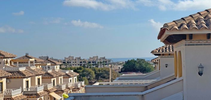 Image No.13-2 Bed Townhouse for sale