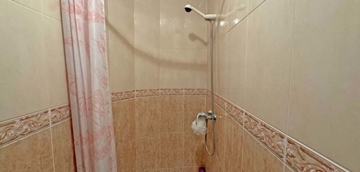 Image No.17-2 Bed Townhouse for sale