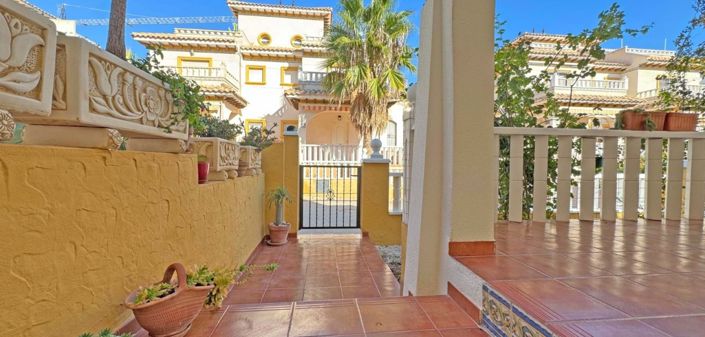 Image No.24-2 Bed Townhouse for sale