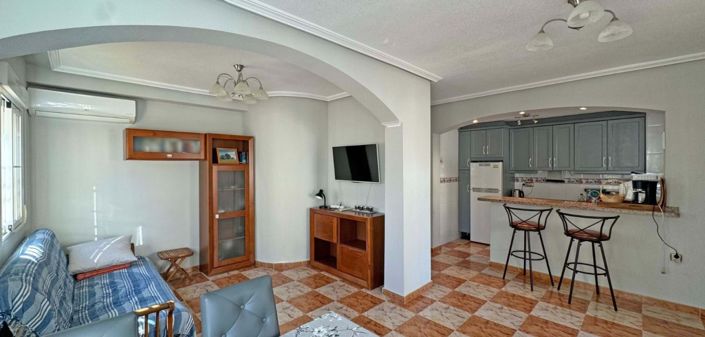 Image No.7-2 Bed Townhouse for sale