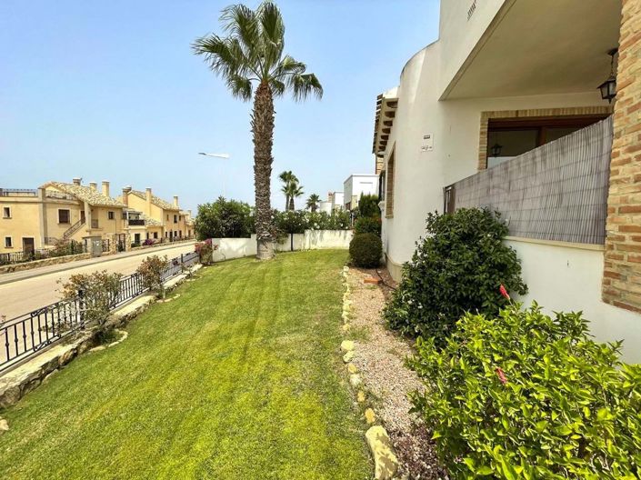 Image No.2-3 Bed Villa for sale