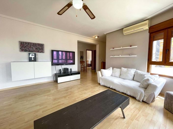 Image No.7-3 Bed Villa for sale