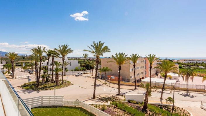 Image No.13-2 Bed Apartment for sale