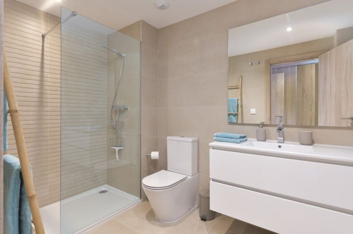 Image No.11-3 Bed Apartment for sale