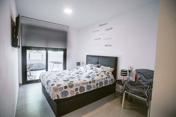 Image No.11-2 Bed Apartment for sale