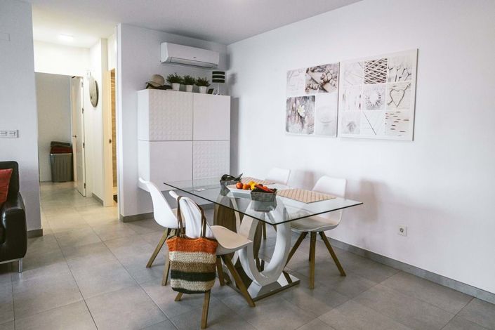 Image No.14-2 Bed Apartment for sale