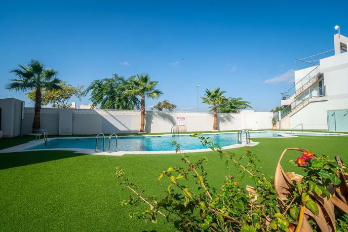 Image No.15-2 Bed Apartment for sale