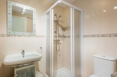 1447-526813-78d1f4f8b6655591b02d22fabb36a692d