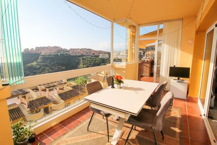 Image No.10-3 Bed Apartment for sale