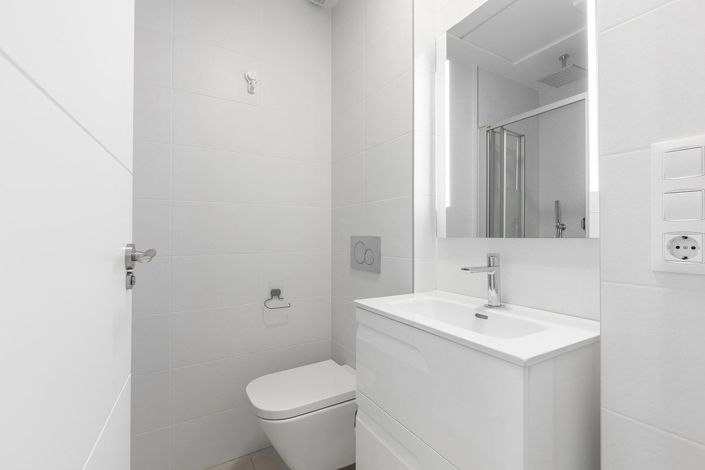 Image No.26-3 Bed Apartment for sale