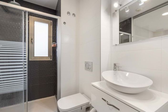 Image No.21-2 Bed Apartment for sale