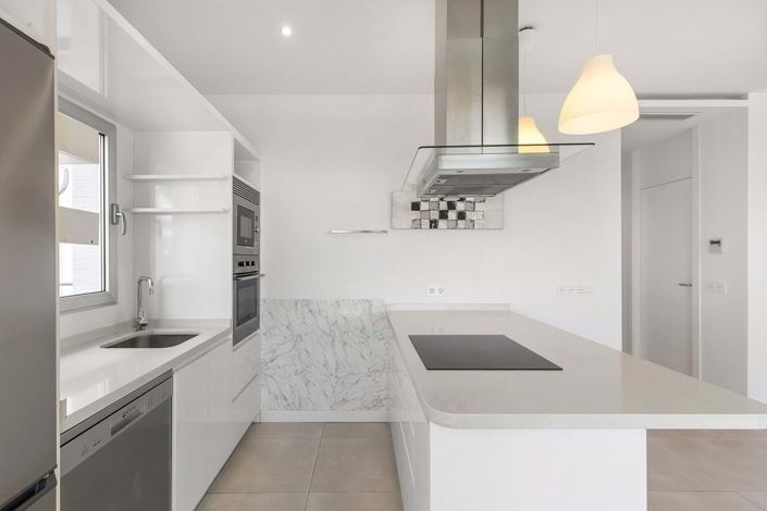 Image No.10-2 Bed Apartment for sale