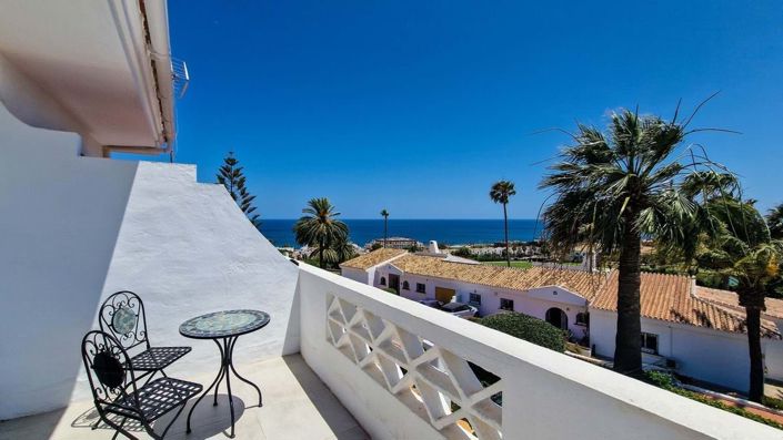 Image No.14-3 Bed Townhouse for sale