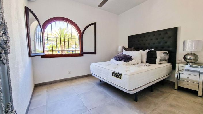 Image No.22-3 Bed Townhouse for sale