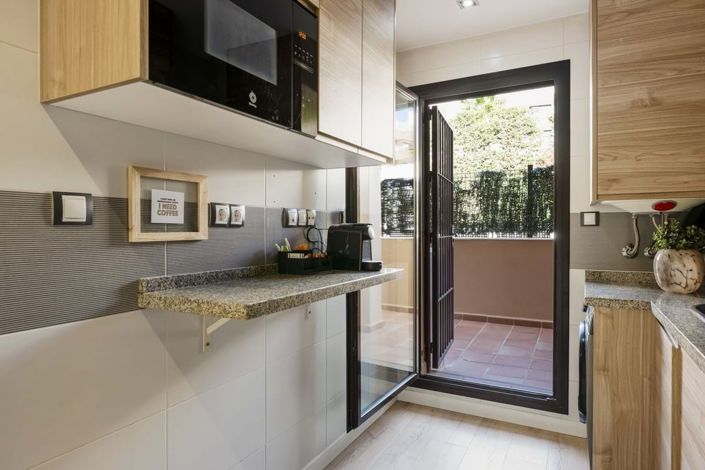 Image No.10-2 Bed Apartment for sale