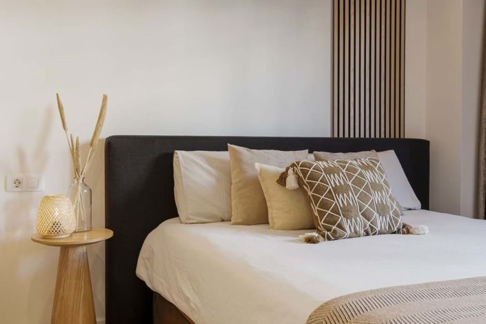 Image No.13-2 Bed Apartment for sale